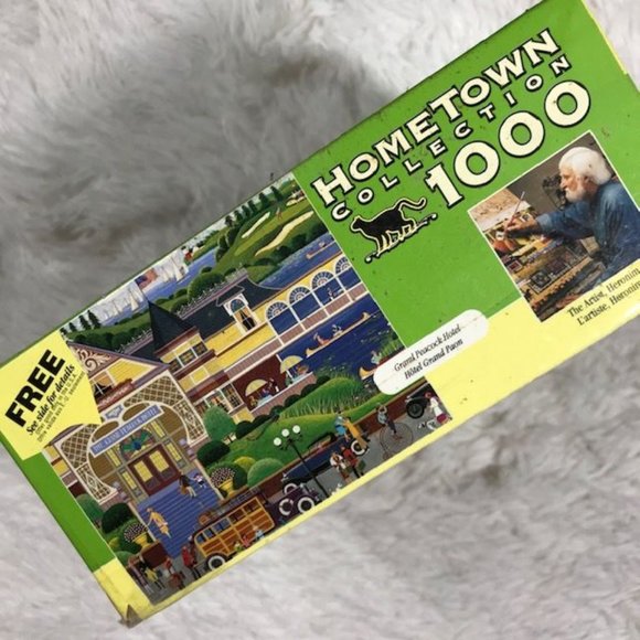 Hometown Collection Grand Peacock Hotel & New England Lighthouse Puzzles Set - Picture 11 of 16